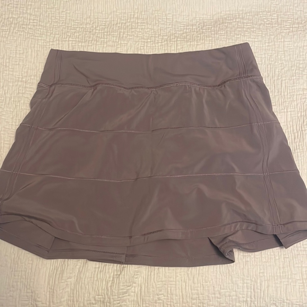 Grey lululemon size 6 tall skirt
